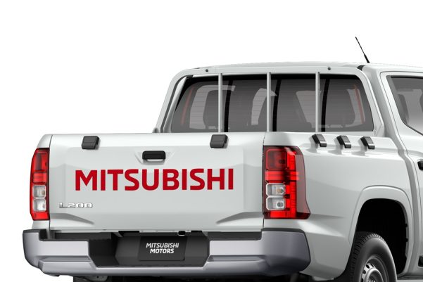 24MY_TR_ALL-NEW_LHD_FT_OuterHook-601×401