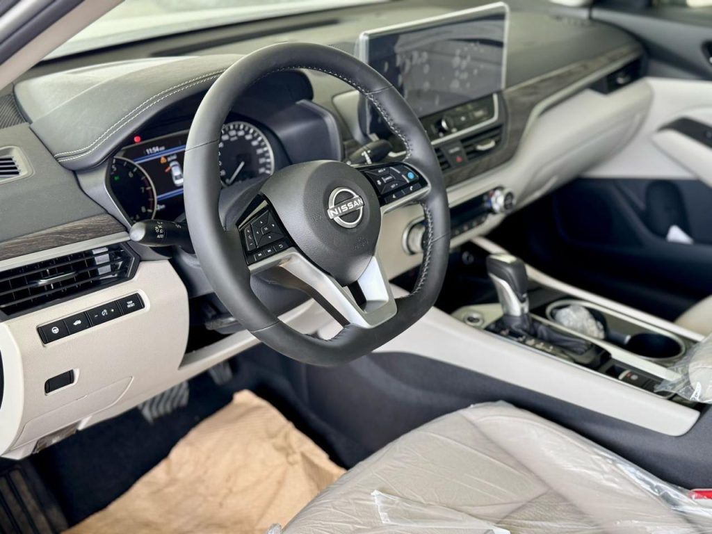 WhatsApp Image 2025-12-06 at 10.05.53_3f876d8c