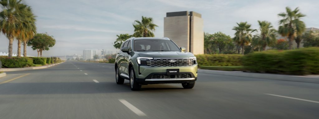 26my_img_ext_cx743_ter_tit_lhd_ajn_fb40396